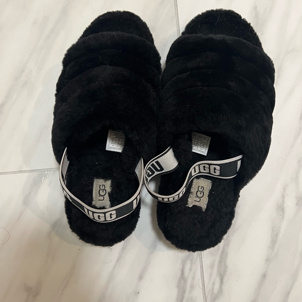 UGG Fluff yeah Slippers